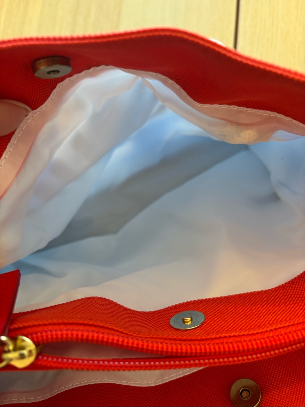 BNOT MOSCHINO Authentic and Vintage 90’s Clouds hand bag!!! - Picture 9 of 12